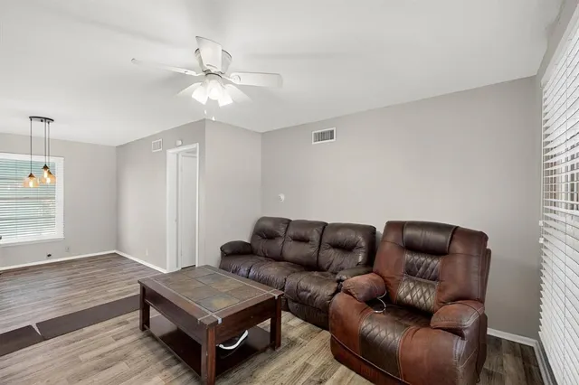 $249,990 | 1004 Westway Street, Denton, TX 76201