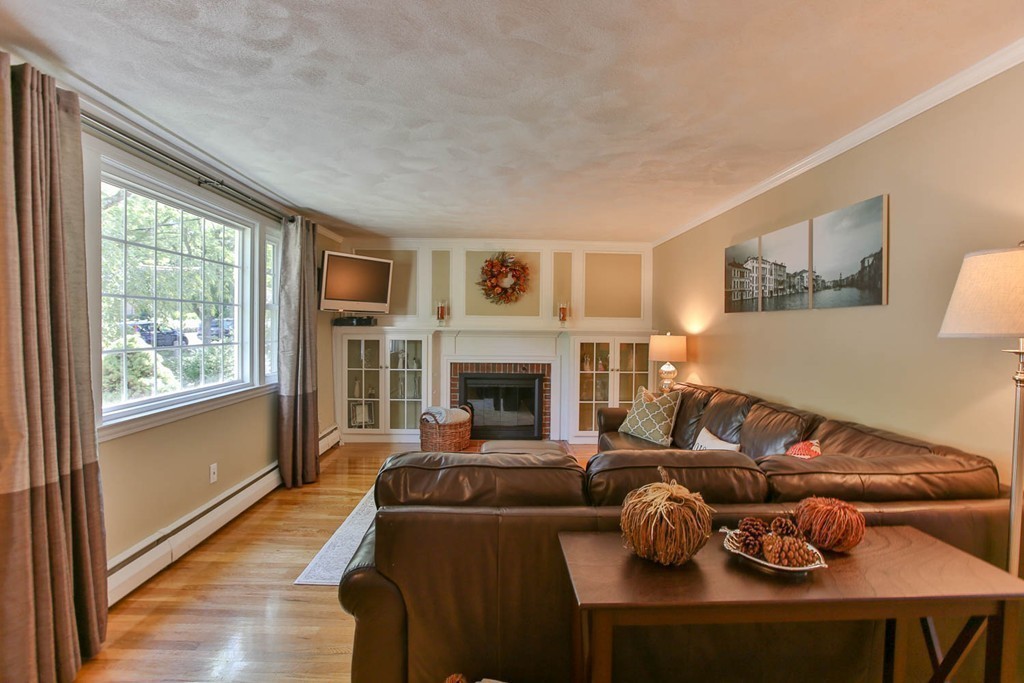 5 Angel Road North Reading, MA 01864 - Photo 8 of 23 Gallery Image 8