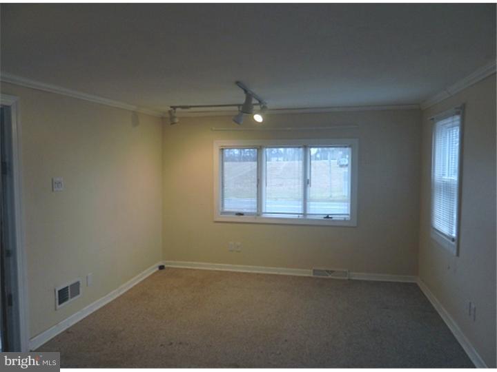1498 Ferrell Road Monroeville, NJ 08343 - Photo 3 of 24
