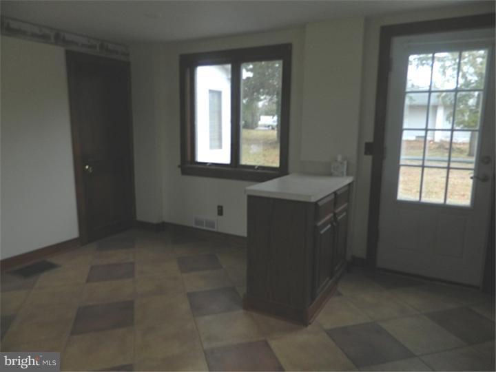 1498 Ferrell Road Monroeville, NJ 08343 - Photo 8 of 24