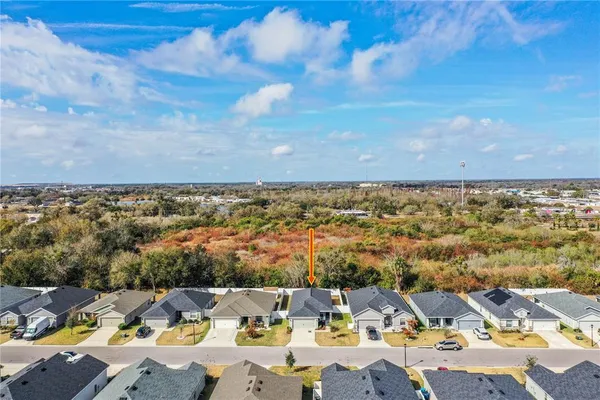 $309,900 | 928 Aruba Avenue, Mulberry, FL 33860