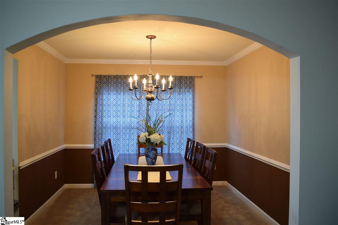 713 Timberwood Ridge Greer, SC 29651 - Photo 4 of 28 Gallery Image 4