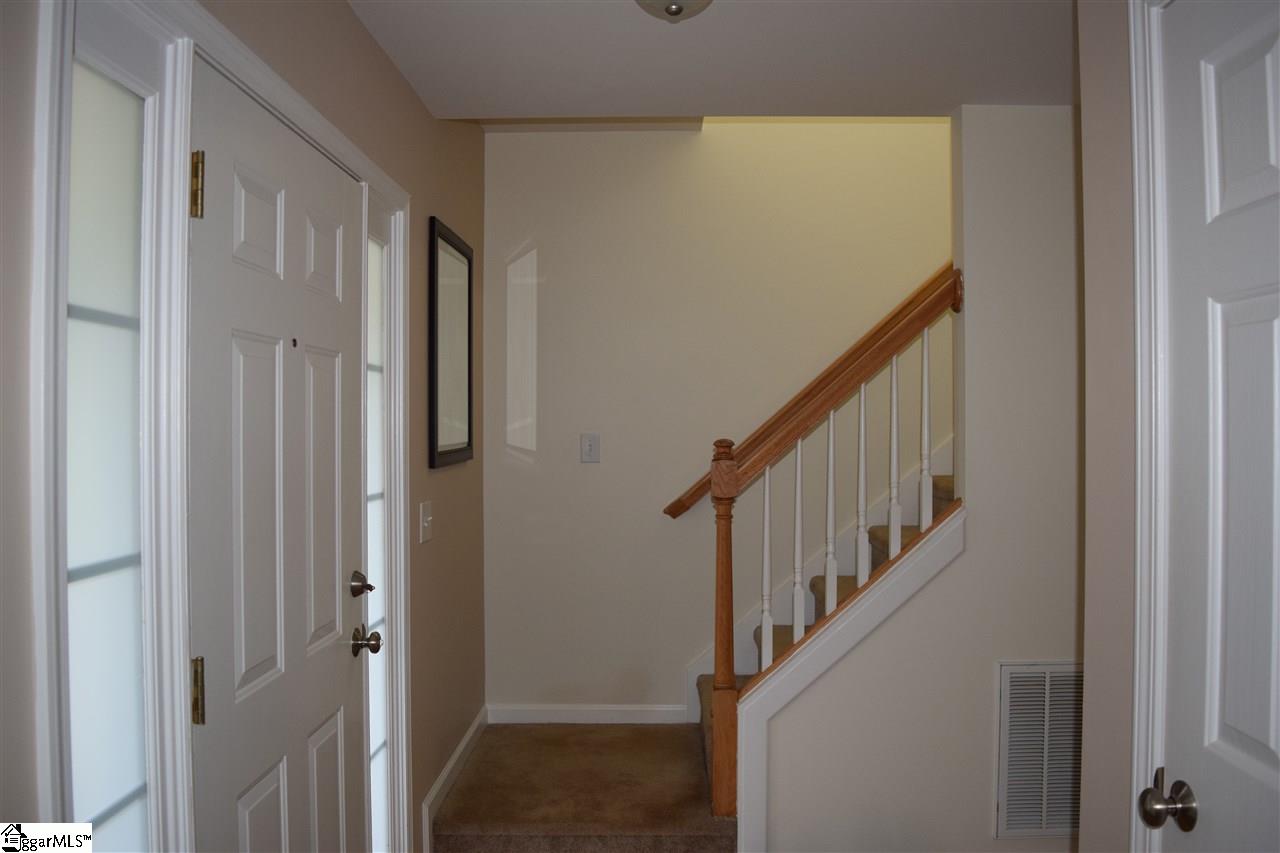 713 Timberwood Ridge Greer, SC 29651 - Photo 8 of 28 Gallery Image 8