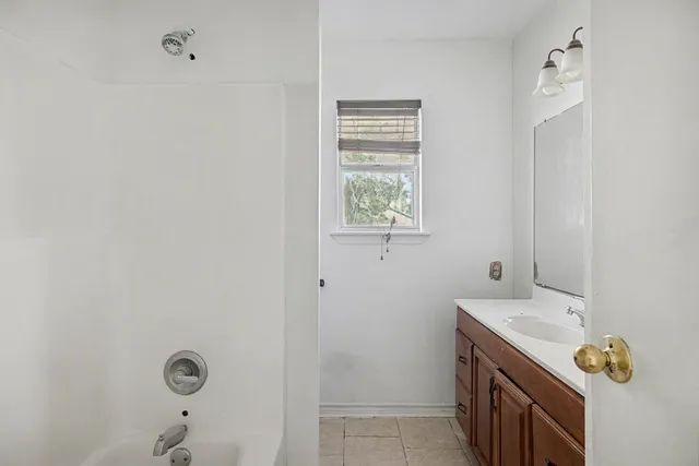 $180,000 | 12215 Myrtle Avenue, Crosby, TX 77532