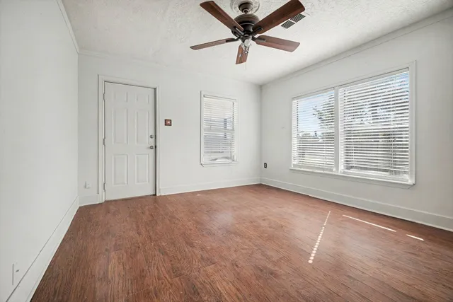 $180,000 | 12215 Myrtle Avenue, Crosby, TX 77532