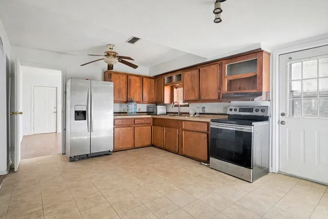 $180,000 | 12215 Myrtle Avenue, Crosby, TX 77532