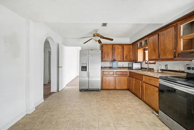 $180,000 | 12215 Myrtle Avenue, Crosby, TX 77532