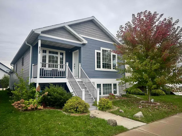 $450,000 | 835 Silas Street, Madison, WI 53714