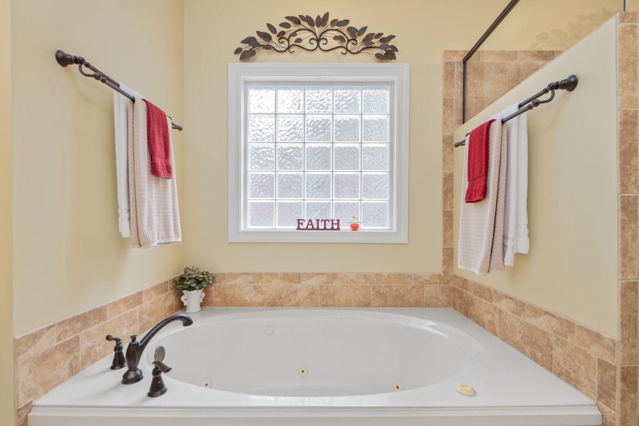 105 Beaver Dam Road Fairhope, AL 36532 - Photo 20 of 55 Bathroom