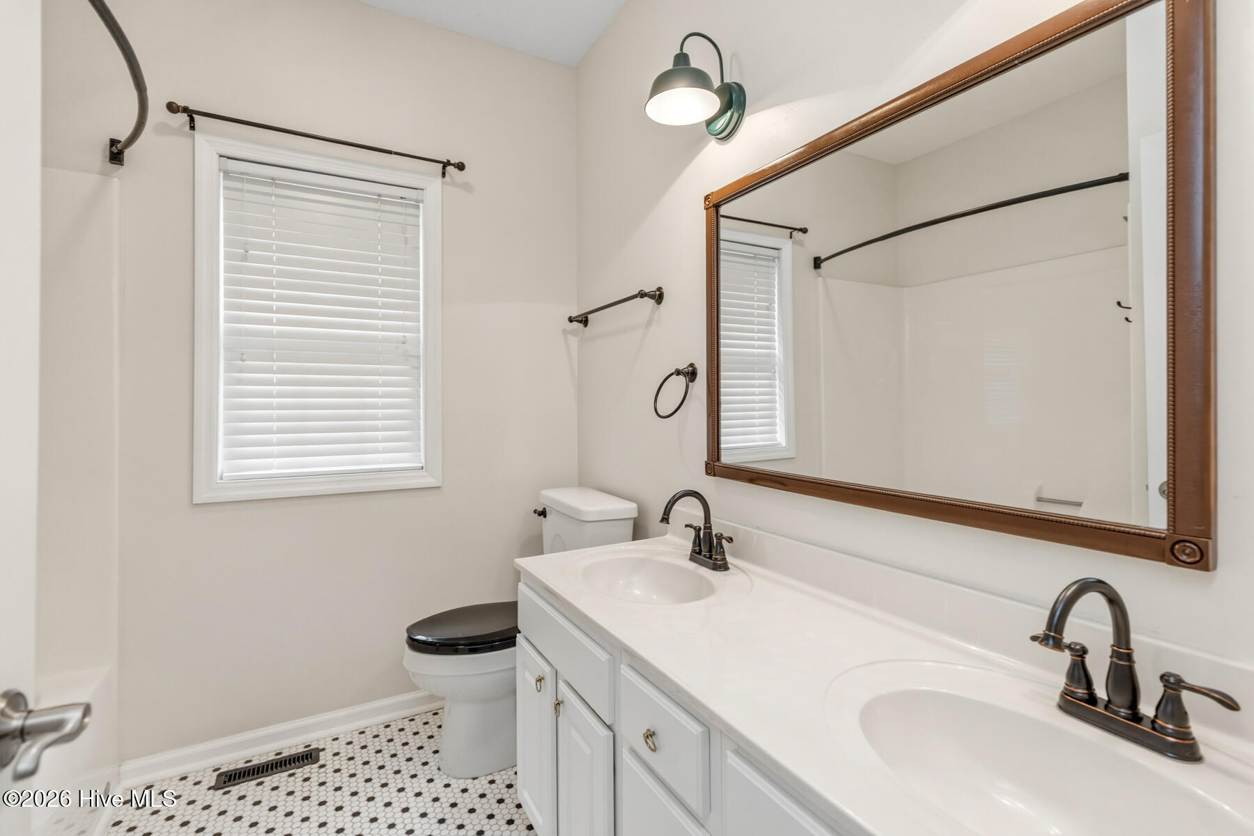 9 Riviera Drive Pinehurst, NC 28374 - Photo 25 of 44 xbath1
