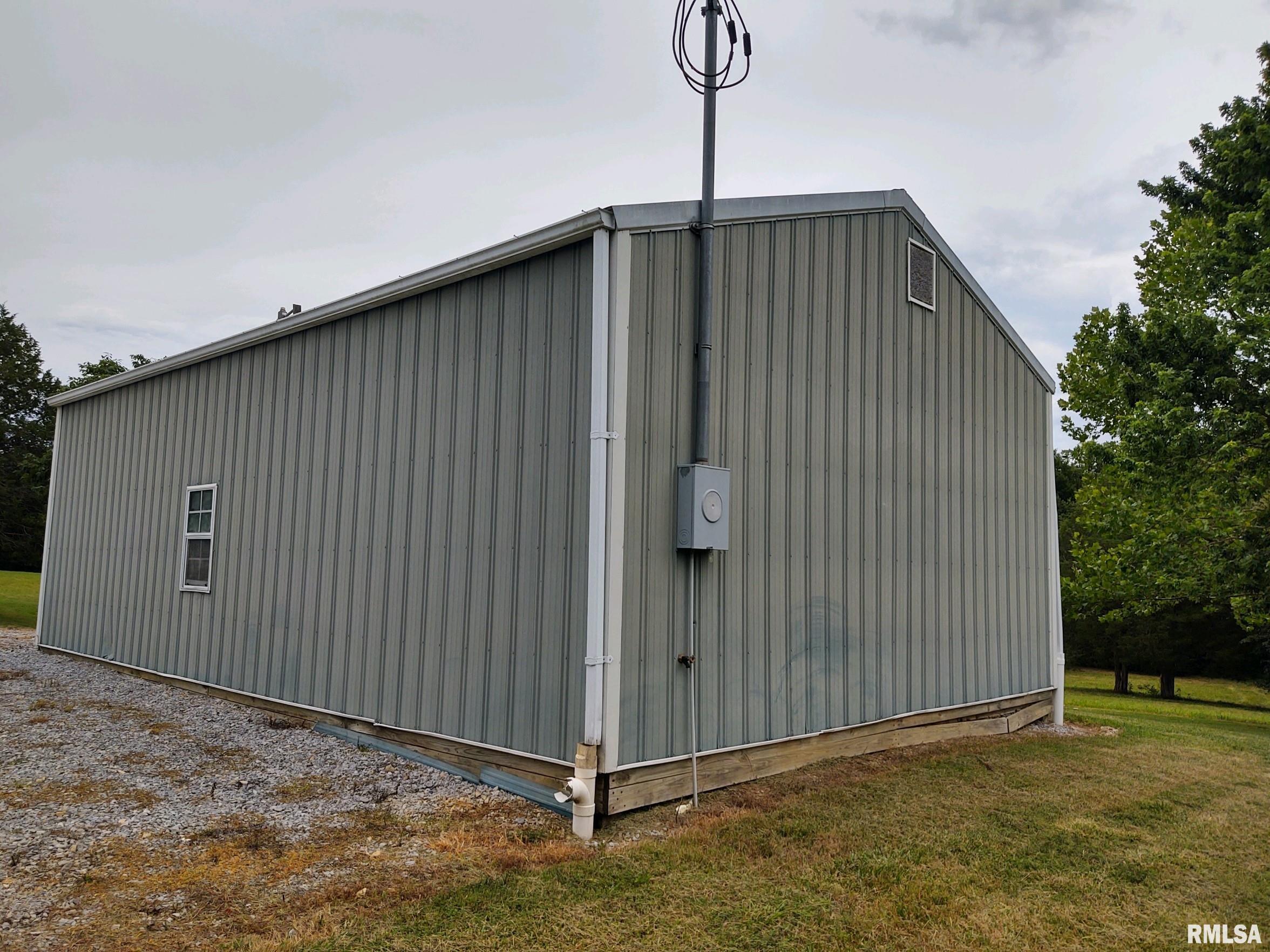 90 Old Home Road Eddyville, IL 62928 - Photo 18 of 20 Gallery Image 18