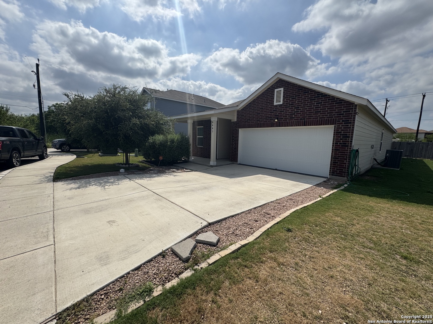 8607 ROCK Meadow Converse, TX 78109 - Photo 1 of 51