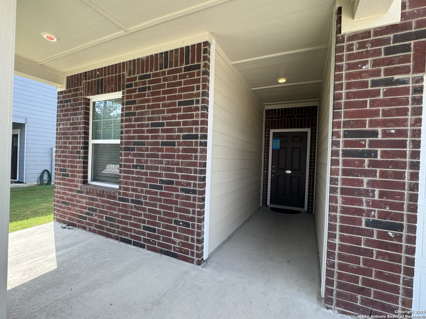 8607 ROCK Meadow Converse, TX 78109 - Photo 2 of 51