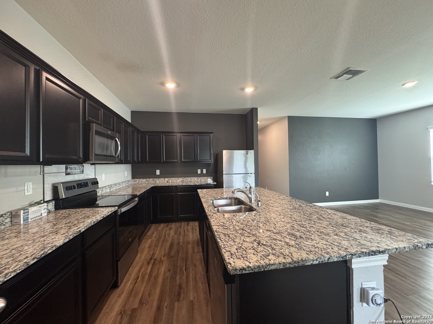 8607 ROCK Meadow Converse, TX 78109 - Photo 27 of 51