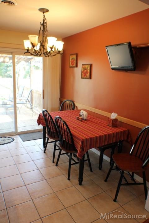 925 East Avon Road Rochester, MI 48307 - Photo 18 of 24 31189267-17.JPG