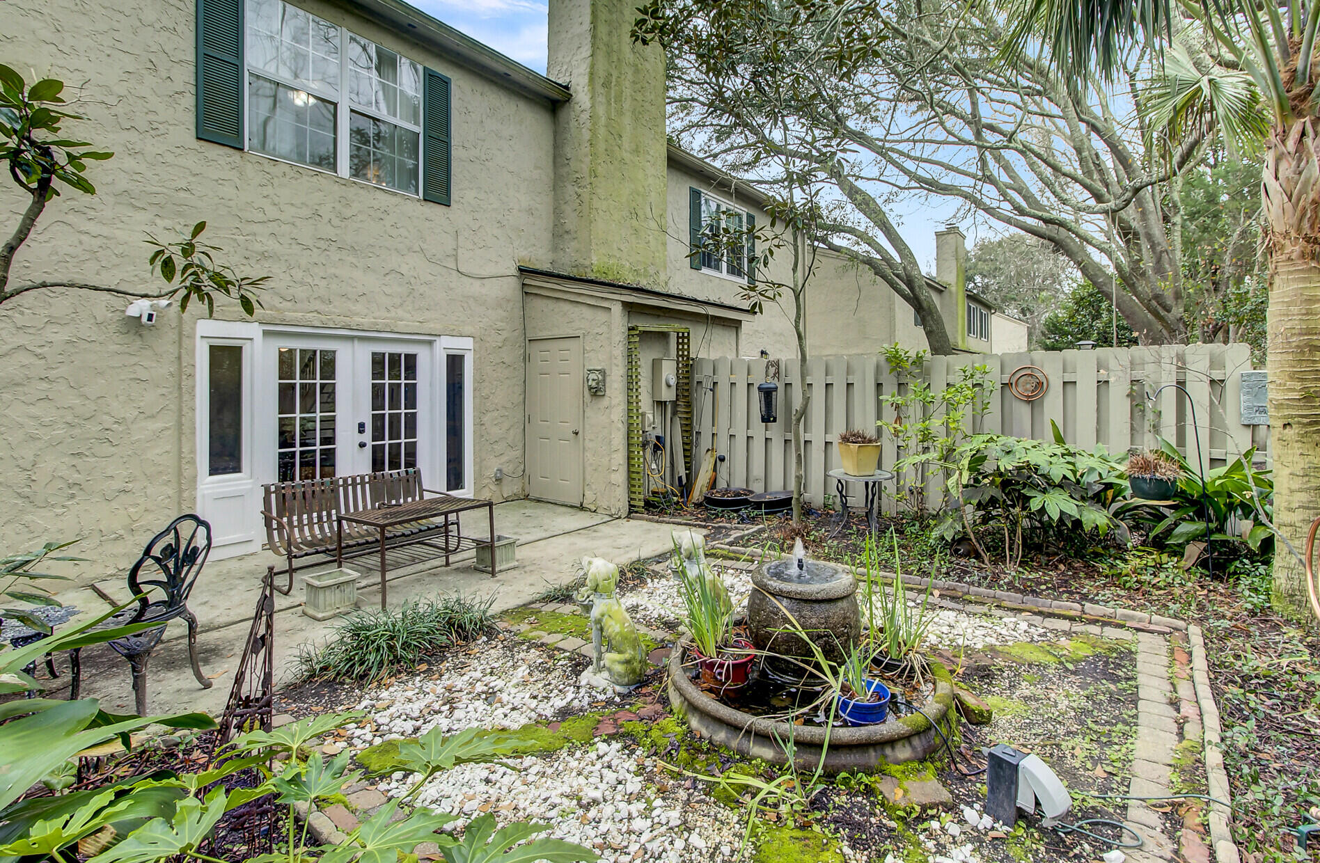 1130 Monaco Drive Mount Pleasant, SC 29464 - Photo 40 of 47 Professionally Landscaped Garden