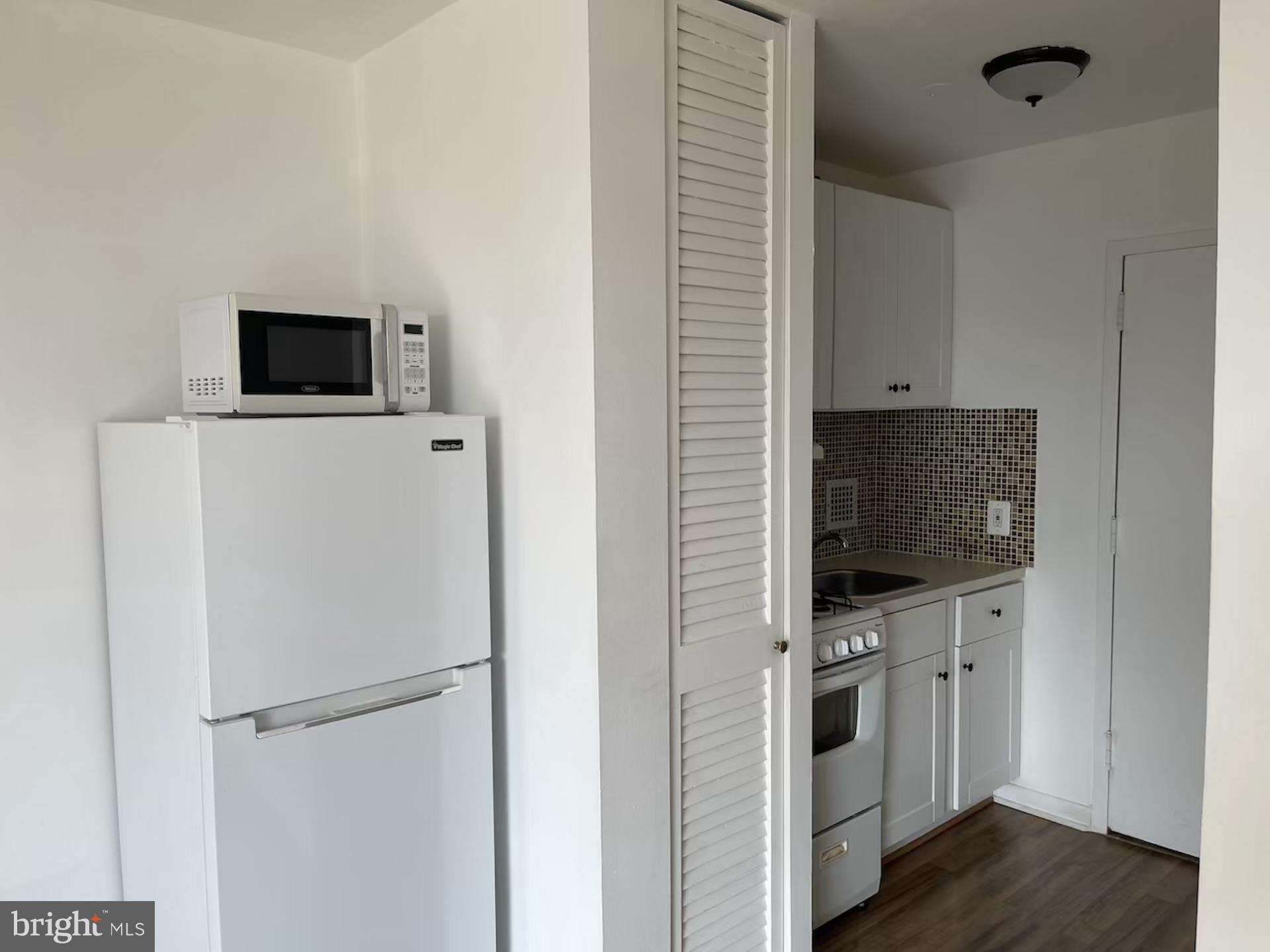 950 25th Street Northwest, Unit 1013N Washington, DC 20037 - Photo 7 of 27