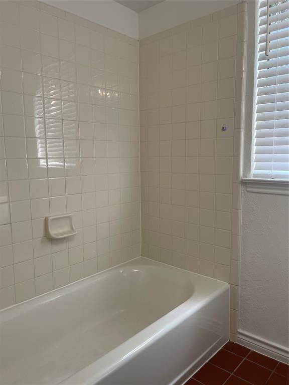 2302 Mercedes Road Denton, TX 76205 - Photo 17 of 35