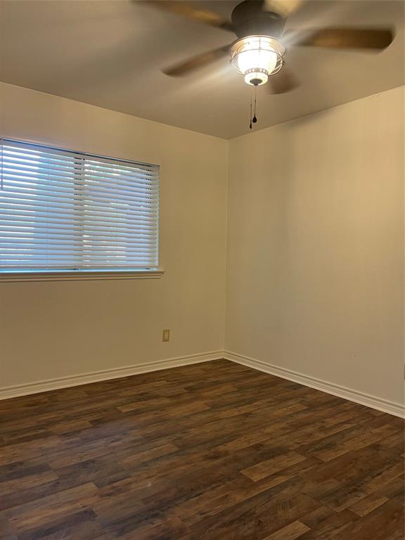 2302 Mercedes Road Denton, TX 76205 - Photo 21 of 35