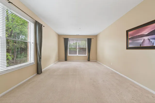 $309,900 | 1941 Ford Parkway, Unit 102, St. Paul, MN 55116