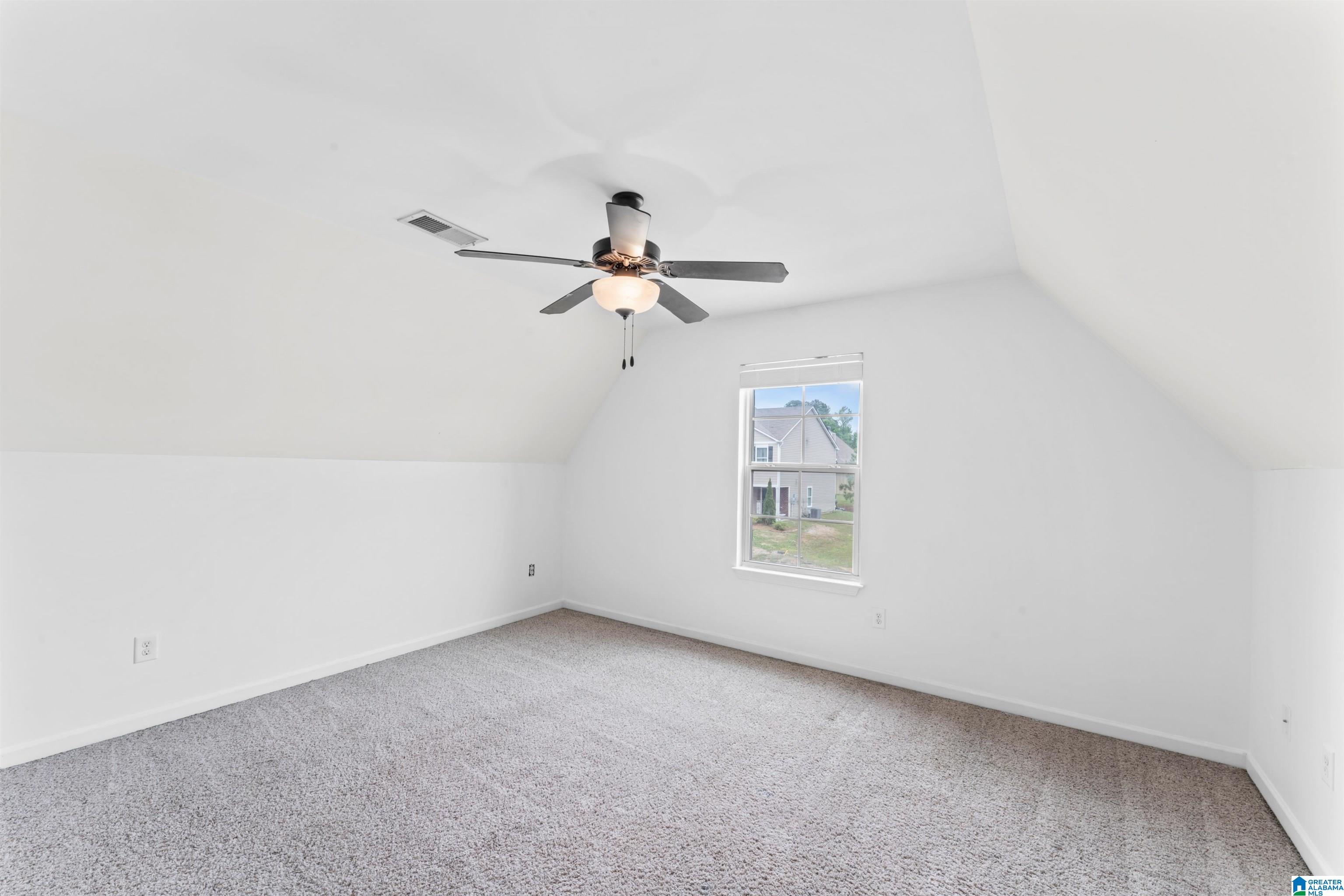 2043 Kerry Circle Calera, AL 35040 - Photo 33 of 38