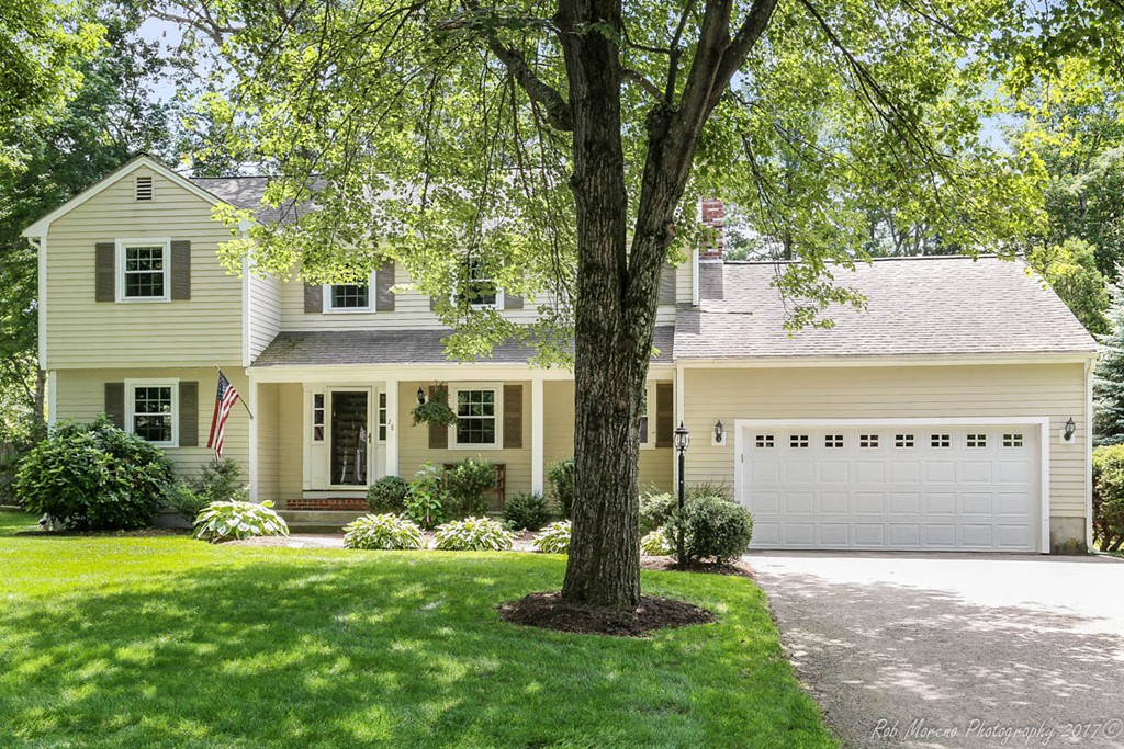 28 Foss Road North Andover, MA 01845 - Photo 3 of 30 Gallery Image 3