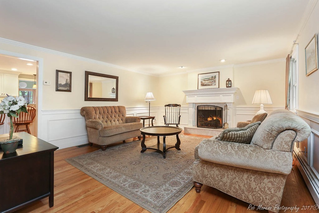 28 Foss Road North Andover, MA 01845 - Photo 8 of 30 Gallery Image 8