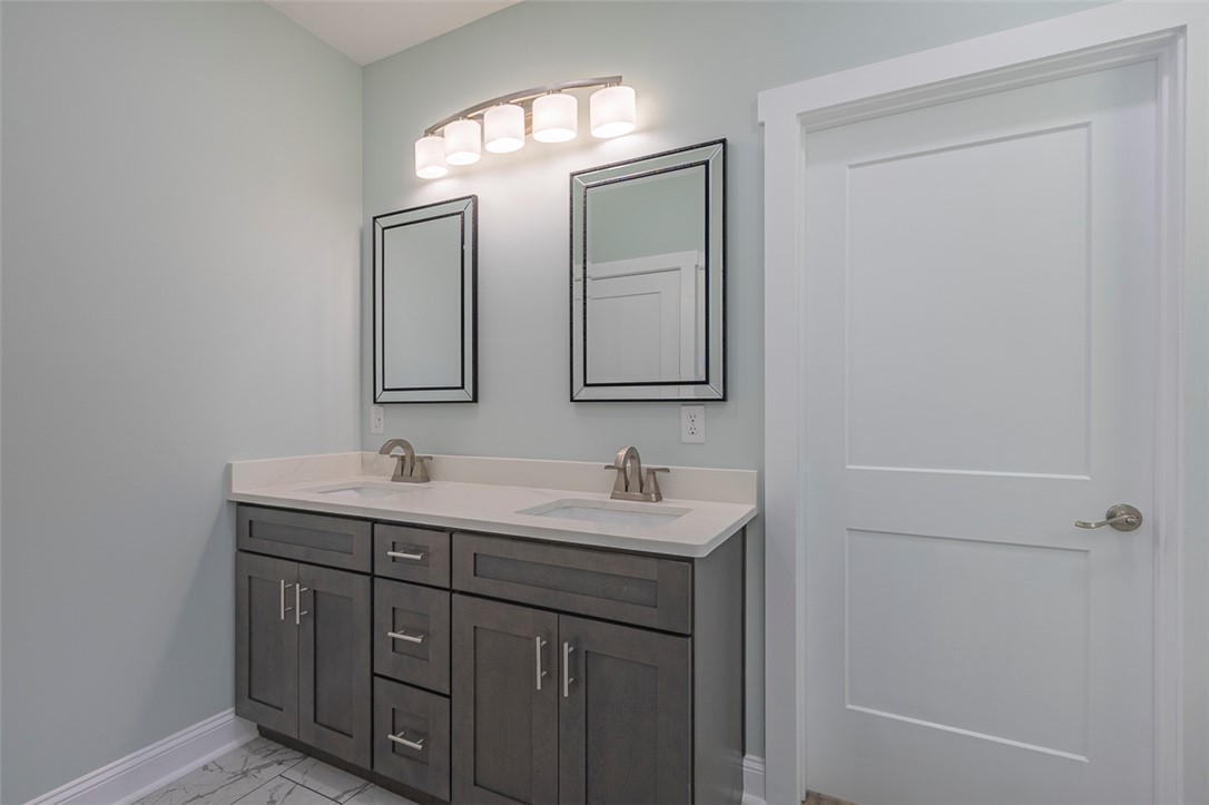 45 Big Mouth Cove Iva, SC 29655 - Photo 23 of 44 2nd bath