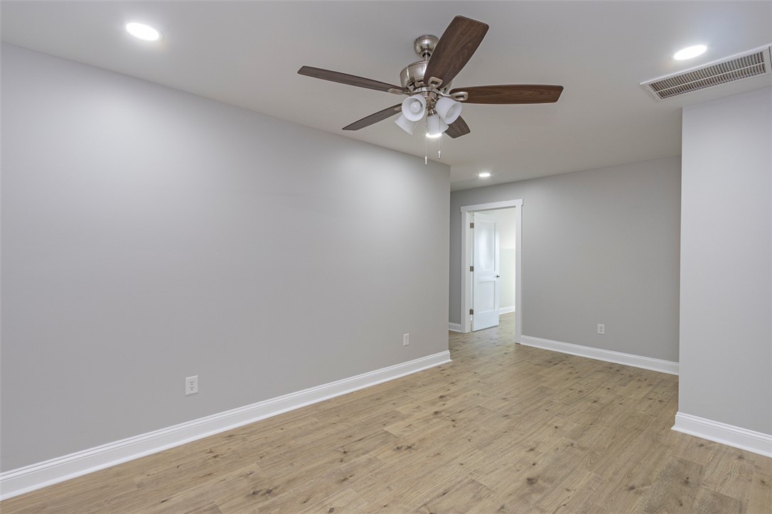 45 Big Mouth Cove Iva, SC 29655 - Photo 36 of 44 Bonus room