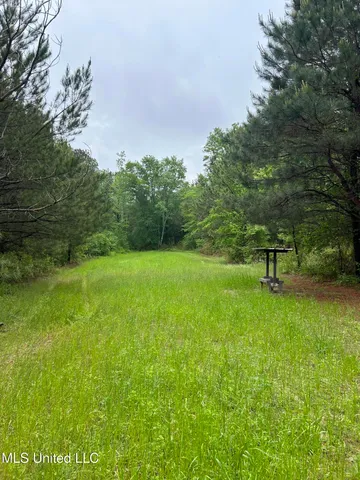 $344,000 | Bethlehem Road, Lauderdale, MS 39335