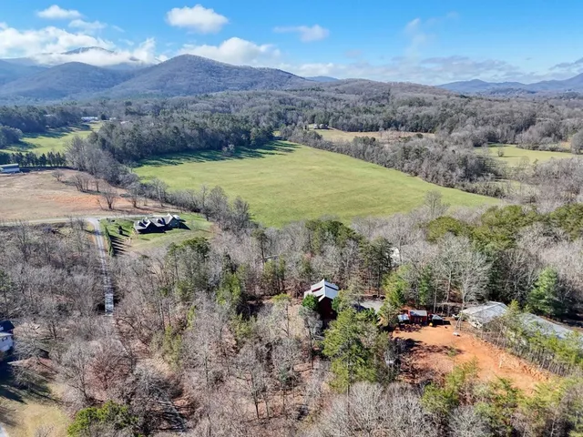 $550,000 | 2567 Todd Shook Road, Young Harris, GA 30582