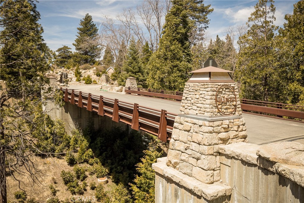 150 Mill Pond Road Lake Arrowhead, CA 92352 - Photo 12 of 15