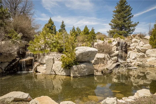 $200,000 | 150 Mill Pond Road, Lake Arrowhead, CA 92352
