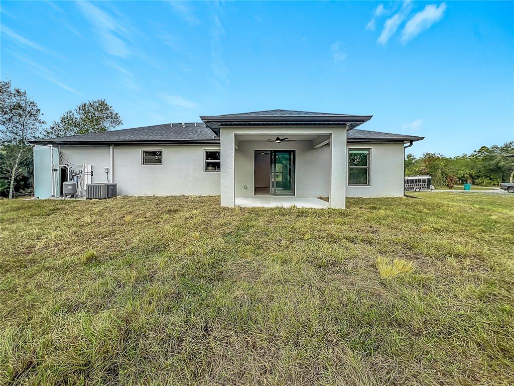 7076 Lippman Road Port Charlotte, FL 33981 - Photo 53 of 63 Back exterior
