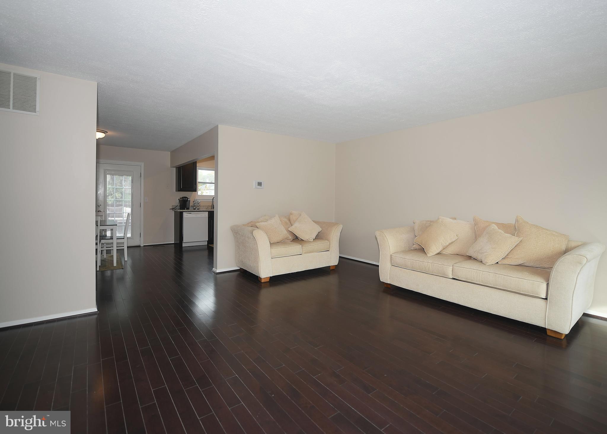 22 Pike Hall Place Baltimore, MD 21236 - Photo 3 of 28