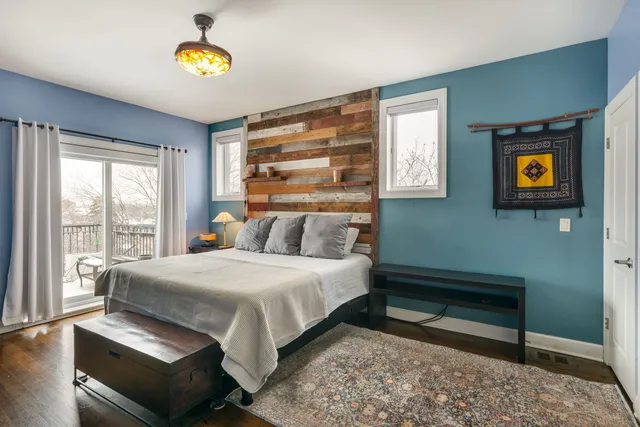 $600,000 | 3056 North Oakley Avenue, Unit 4N, Chicago, IL 60618