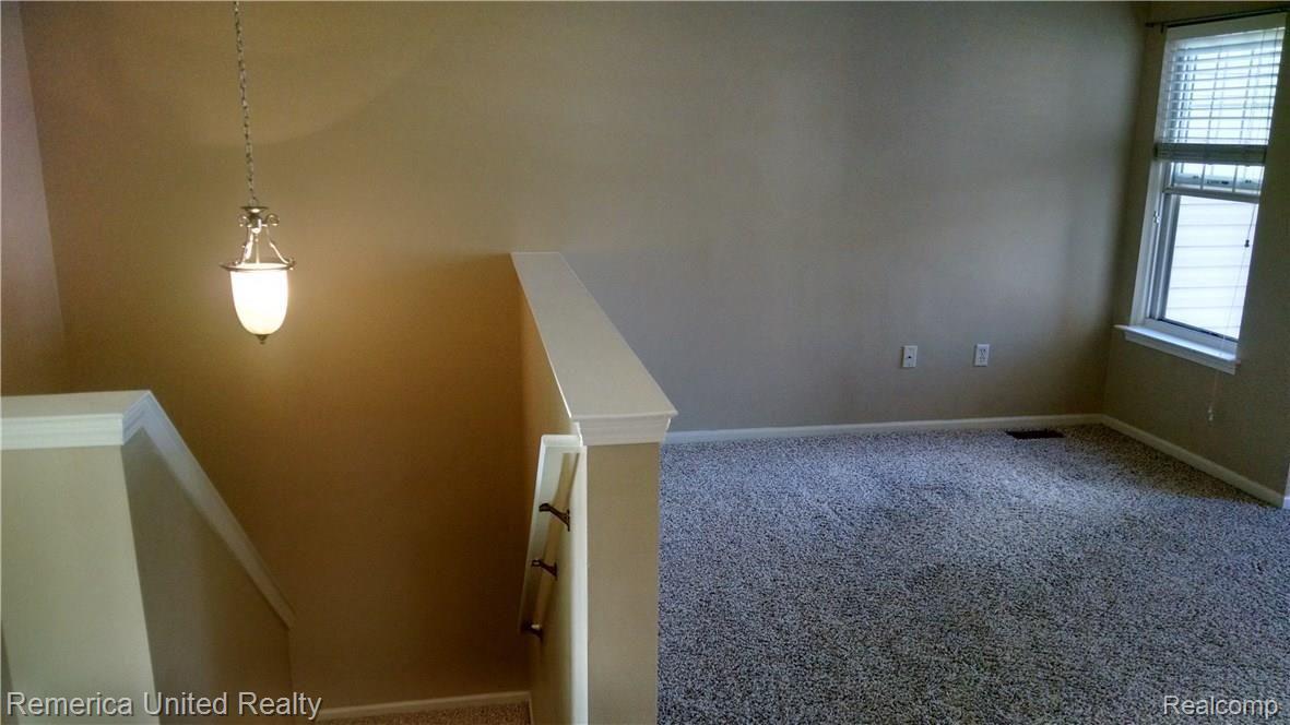 516 Cherry Orchard Road Canton, MI 48188 - Photo 9 of 20 IMG_20160401_175552397_HDR.jpg