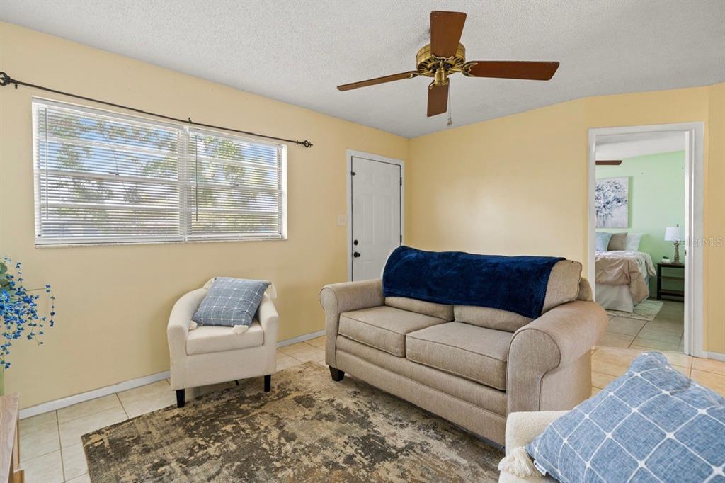 13002 Oneida Street Spring Hill, FL 34609 - Photo 11 of 36