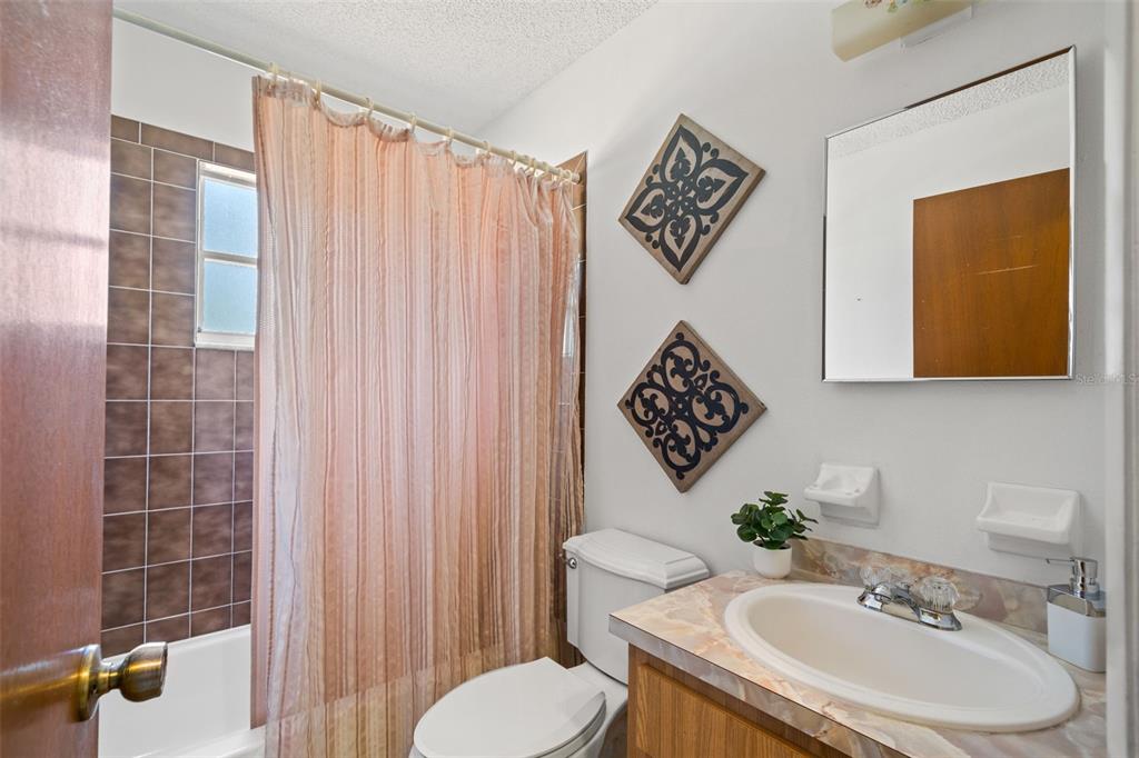 13002 Oneida Street Spring Hill, FL 34609 - Photo 19 of 36