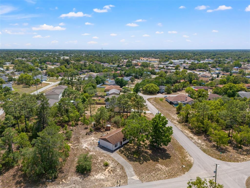 13002 Oneida Street Spring Hill, FL 34609 - Photo 5 of 36