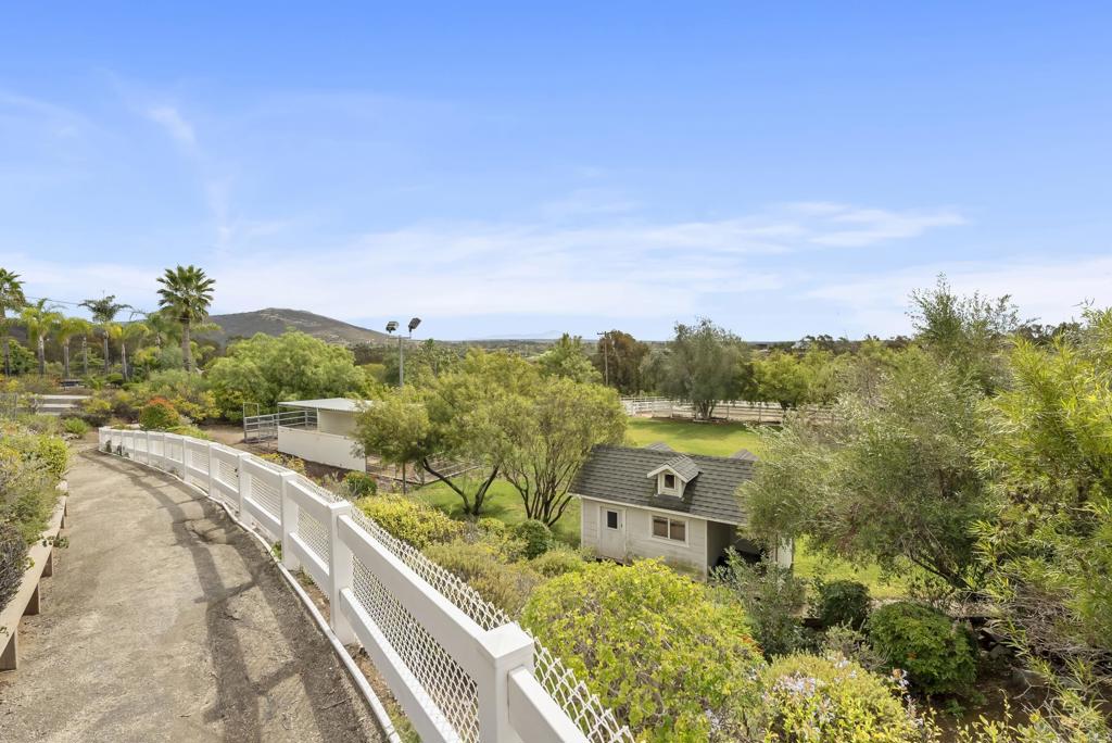 3401 Adams Run Encinitas, CA 92024 - Photo 15 of 18 a view of a city