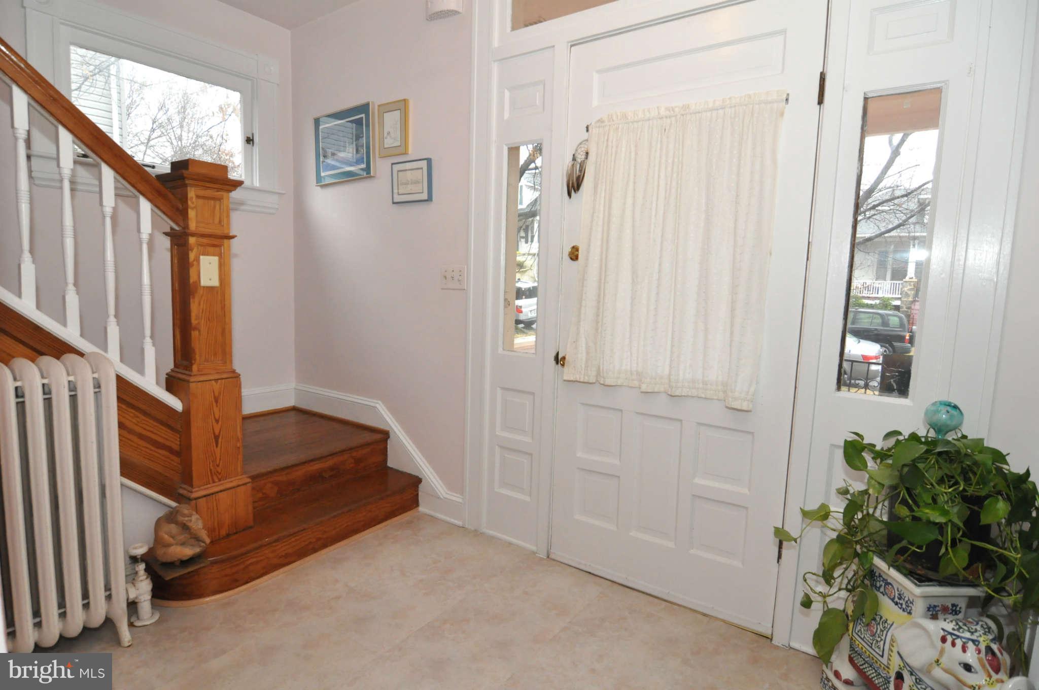 5312 Tramore Road Baltimore, MD 21214 - Photo 4 of 28 Interior (General)