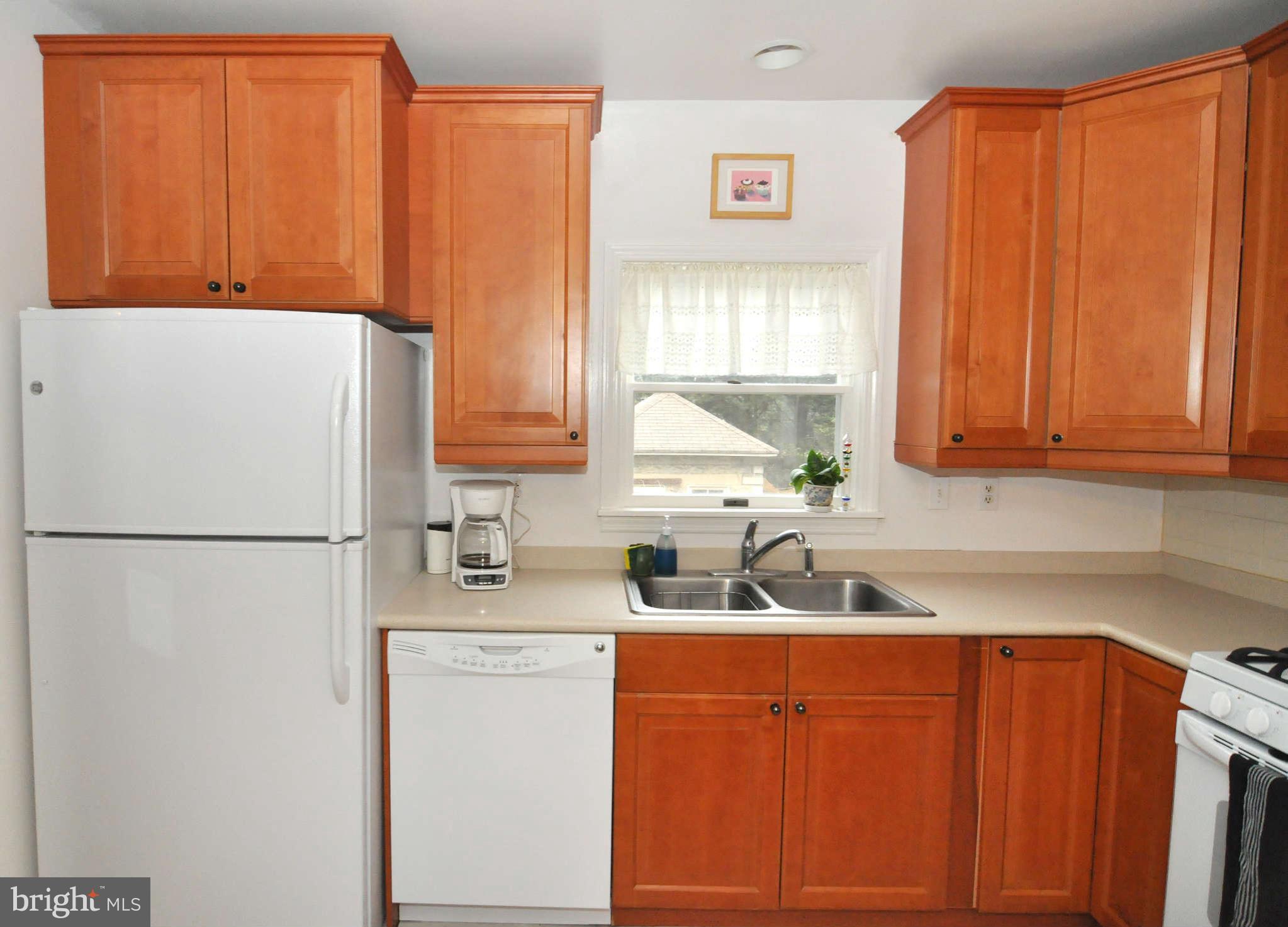 5312 Tramore Road Baltimore, MD 21214 - Photo 6 of 28 Kitchen