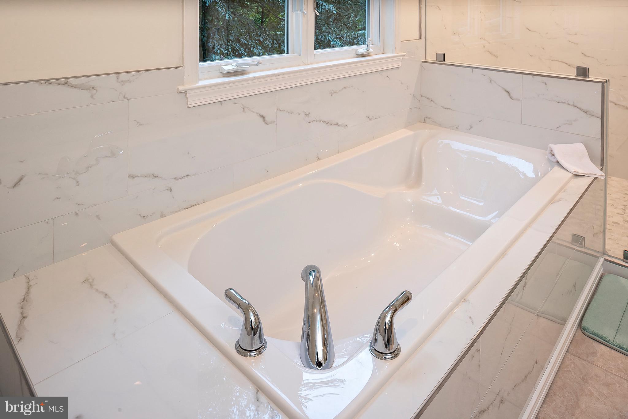 2420 SW Road Baltimore, MD 21234 - Photo 24 of 46 Beautiful tile enclosure for soaking tub