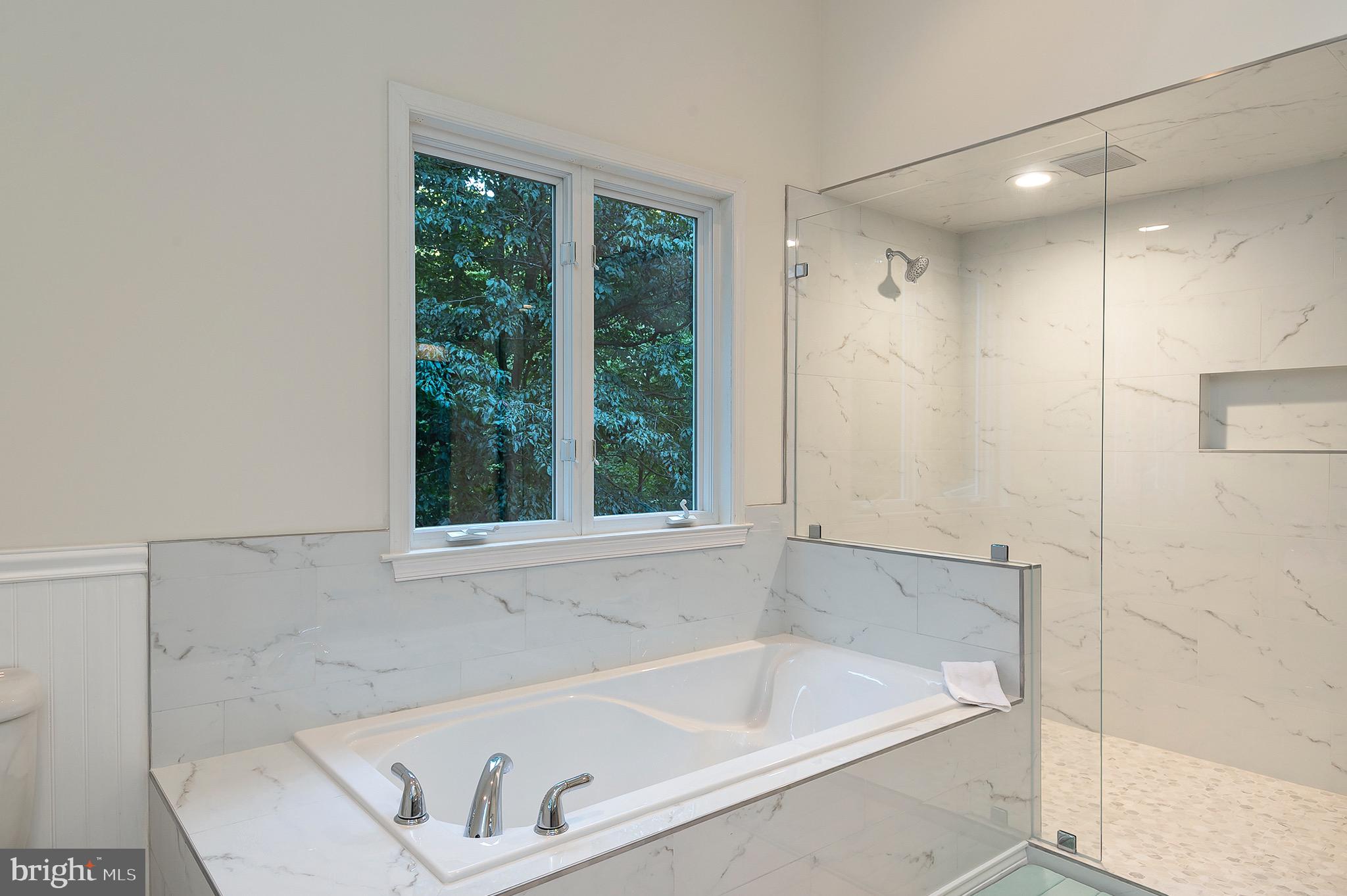 2420 SW Road Baltimore, MD 21234 - Photo 26 of 46 Frameless glass on shower