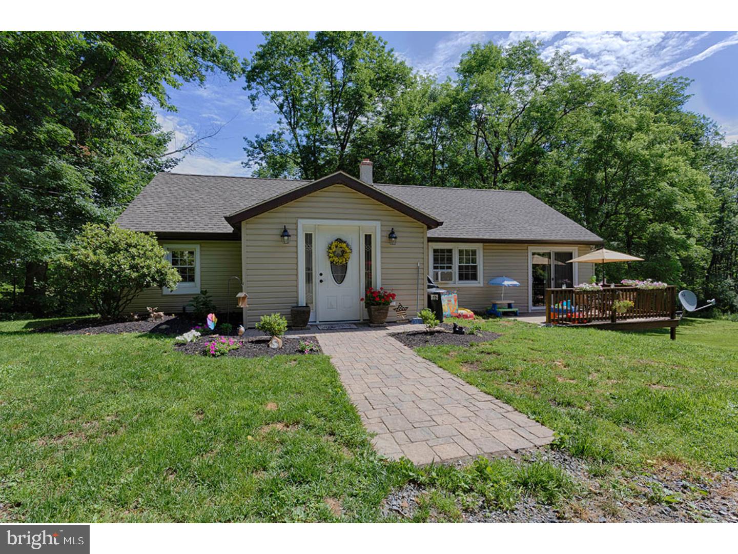 6 Frys Road Bechtelsville, PA 19505 - Photo 1 of 25 Gallery Image 1