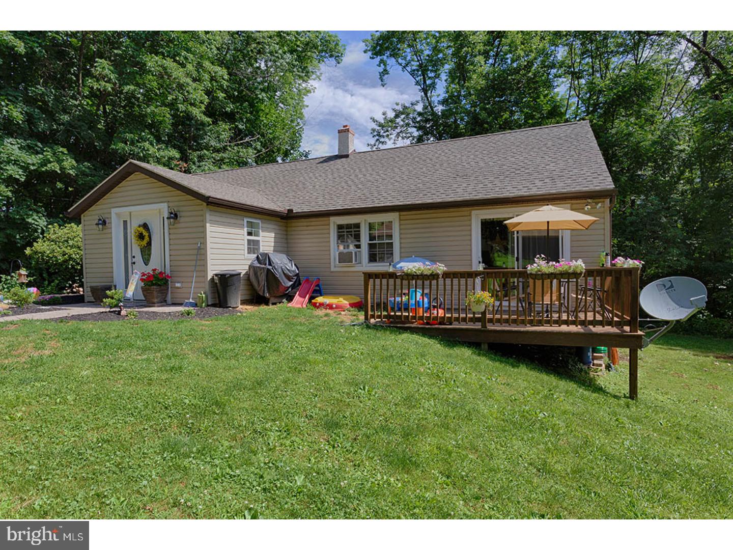 6 Frys Road Bechtelsville, PA 19505 - Photo 3 of 25 Gallery Image 3