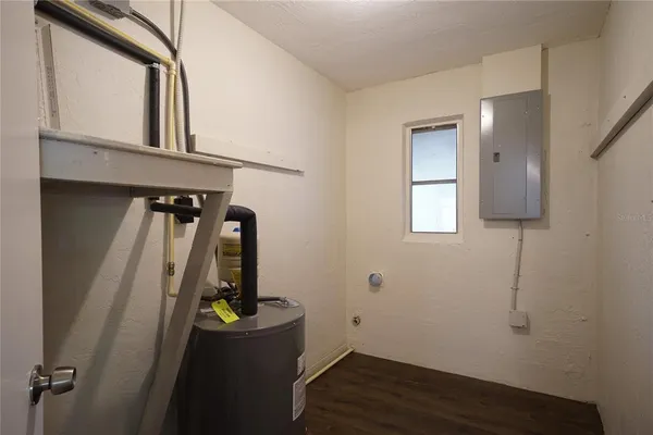 $320,000 | 2312 32nd Avenue North, St. Petersburg, FL 33713