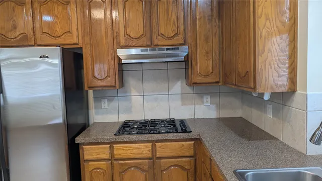 $2,600 | 5823 Grand Saline Drive, Richmond, TX 77469