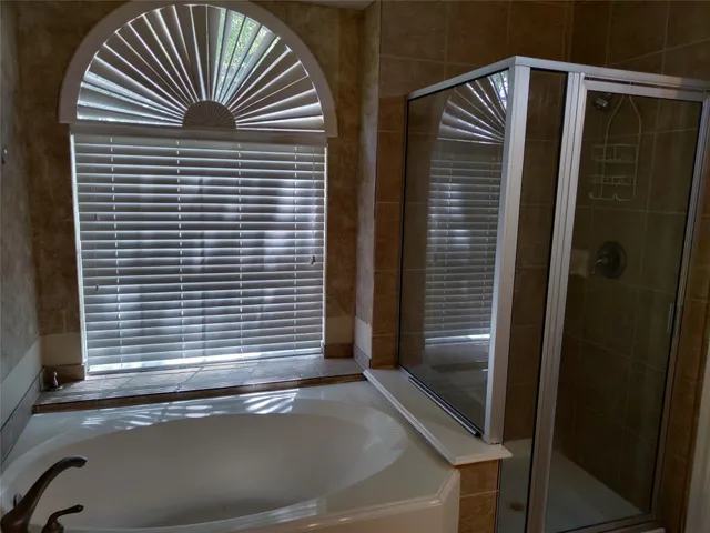 a view of kitchen and bathroom